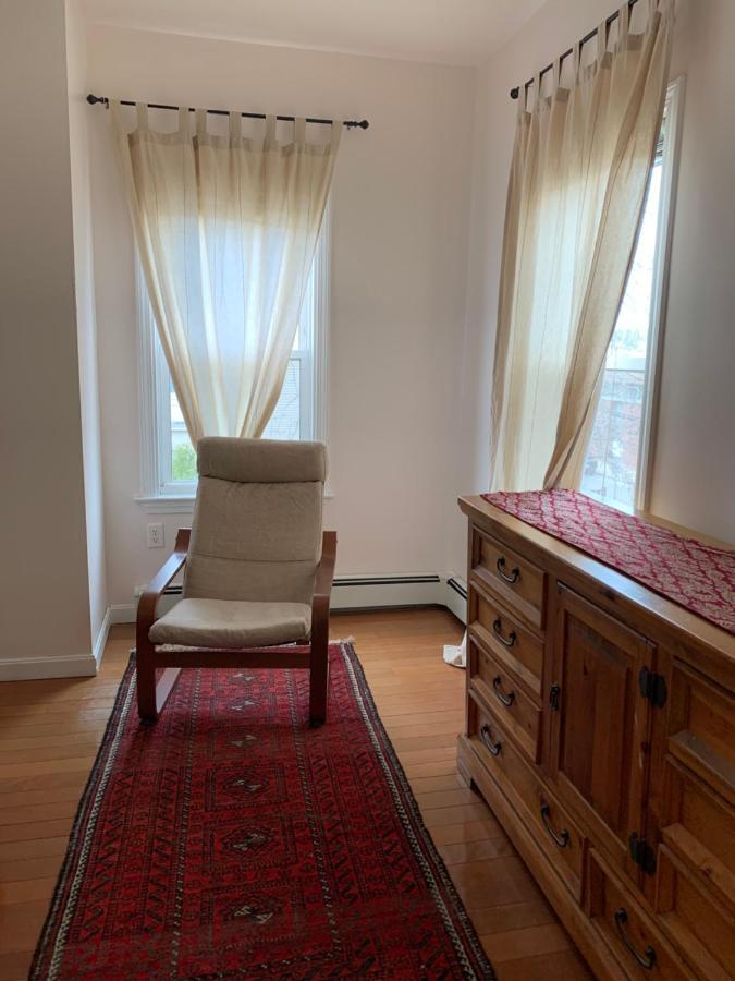 Beautiful Victorian House, Room Boston Exterior photo